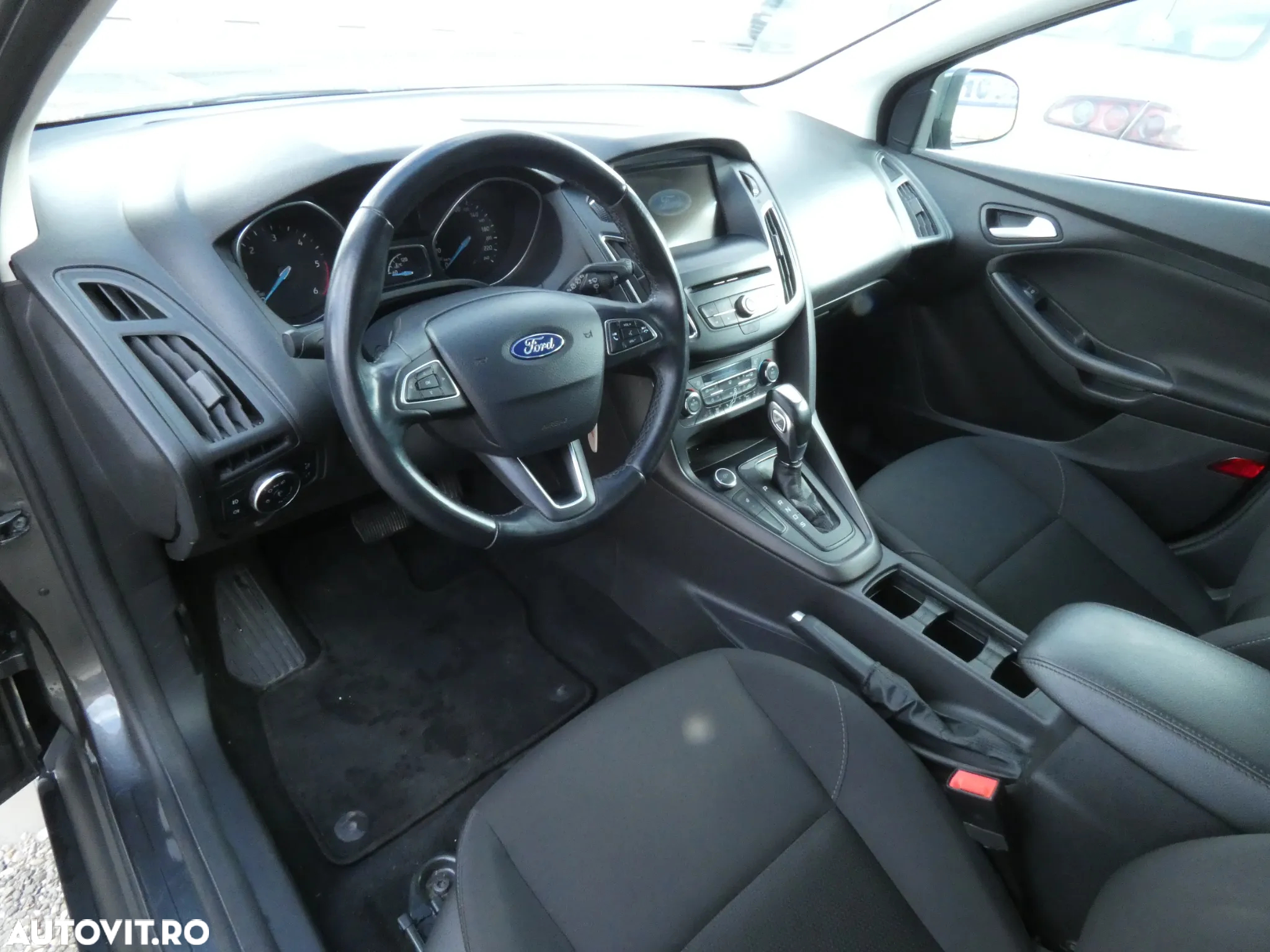 Ford Focus 1.5 EcoBlue ST-Line - 10