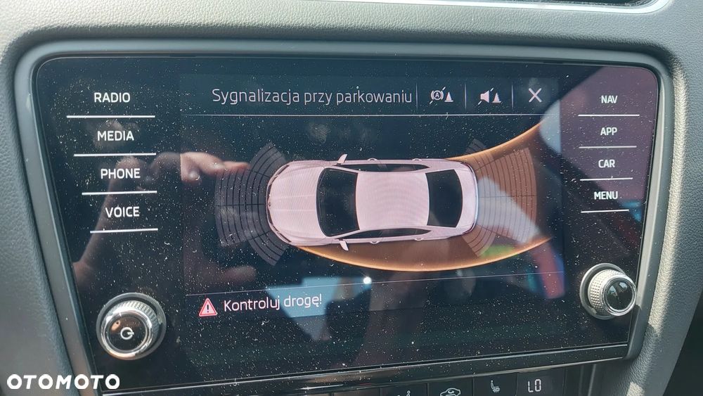 Skoda Octavia 2.0 TDI Style DSG - 33