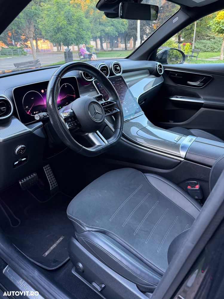 Mercedes-Benz GLC 300 d 4MATIC MHEV - 13