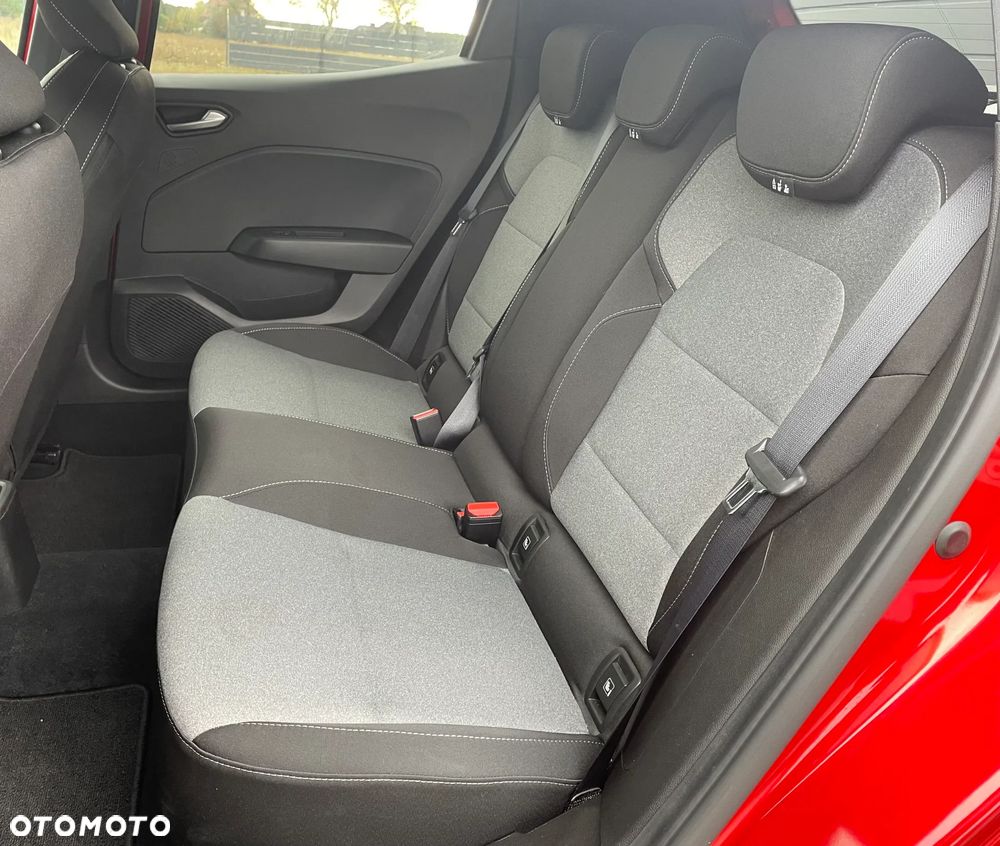 Renault Clio - 16