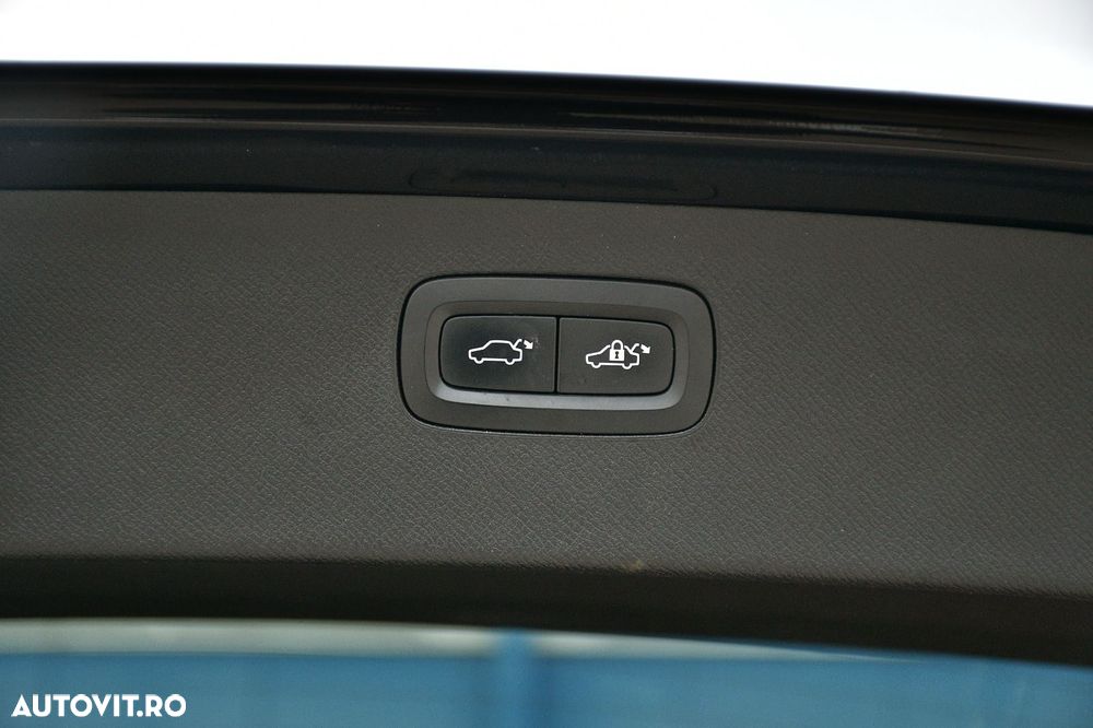 Volvo XC 90 D5 AWD Inscription - 14