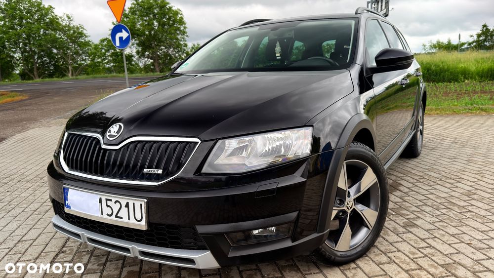 Skoda Octavia 2.0 TDI 4x4 DSG Scout - 3
