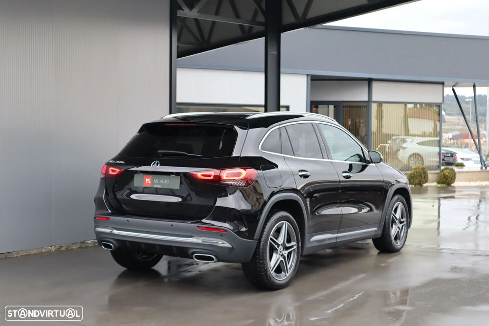 Mercedes-Benz GLA 250 e 8G-DCT AMG Line - 2