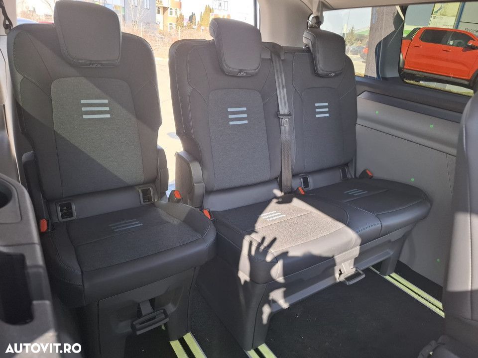 Ford Tourneo Custom - 9
