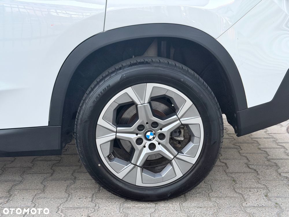 BMW X1 xDrive25i xLine - 10