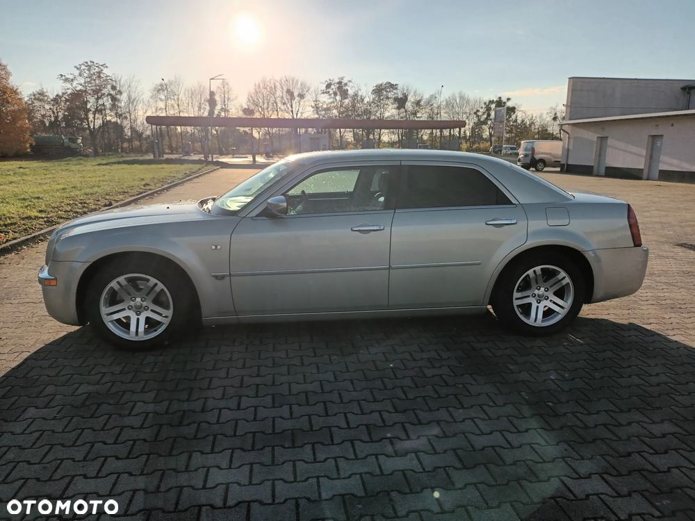 Chrysler 300C 3.0 V6 CRD - 21