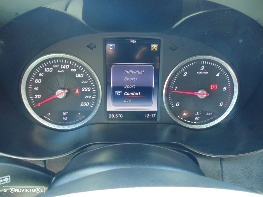 Mercedes-Benz C 180 BlueTEC Avantgarde - 31