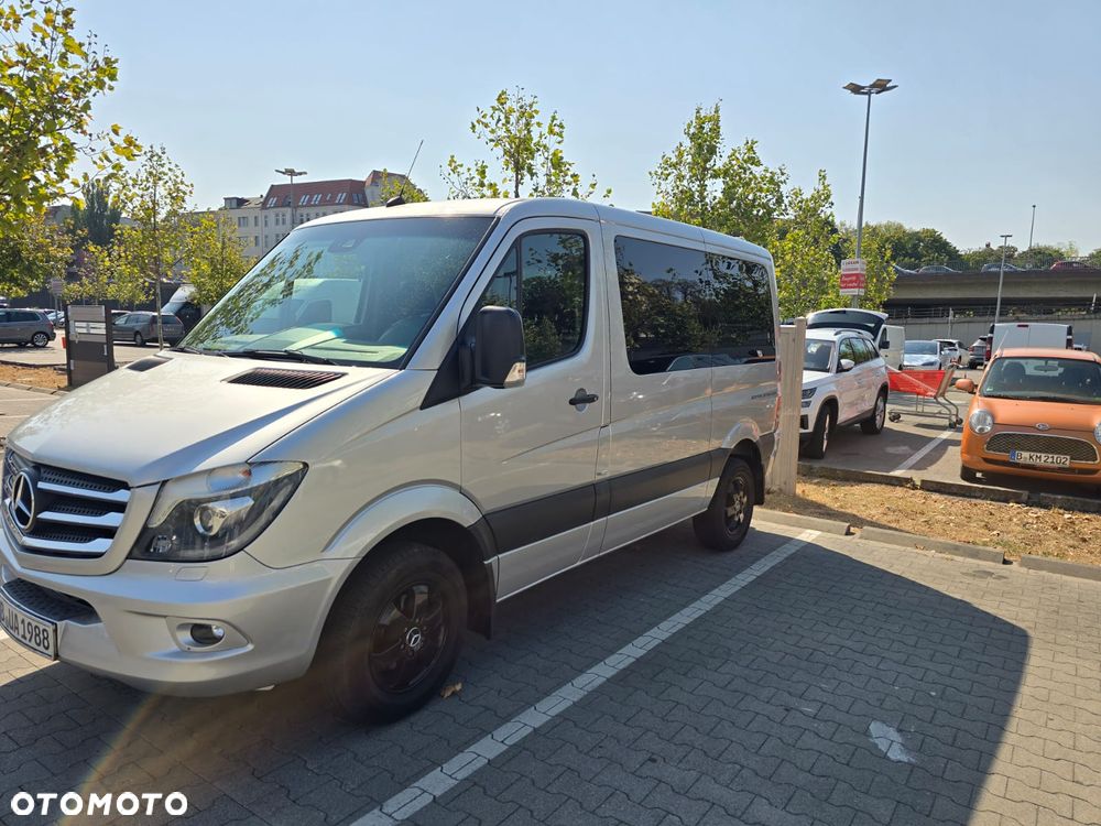 Mercedes-Benz Sprinter - 2