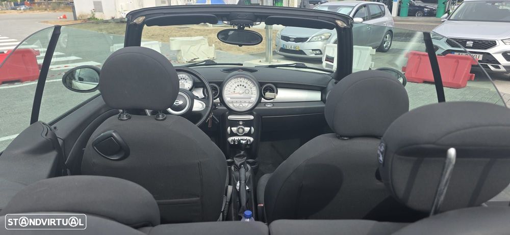 MINI Cabrio Cooper - 14