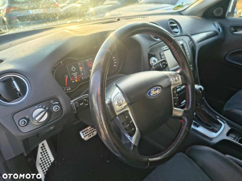 Ford Mondeo 2.0 EcoBoost Titanium S - 30