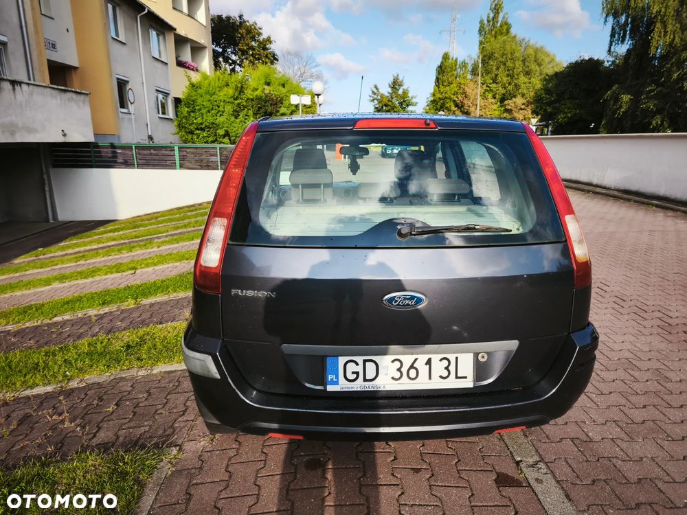 Ford Fusion 1.4 Trend - 13