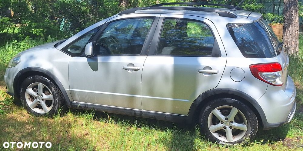 Suzuki SX4 - 5