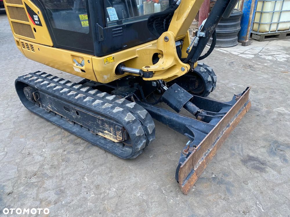 Caterpillar CAT 301.7D, 2250 MTH, Z NIEMIEC, DŁUŻSZY ZASIĘG, ROZSUWANE PODWOZIE, SUPER STAN - 21