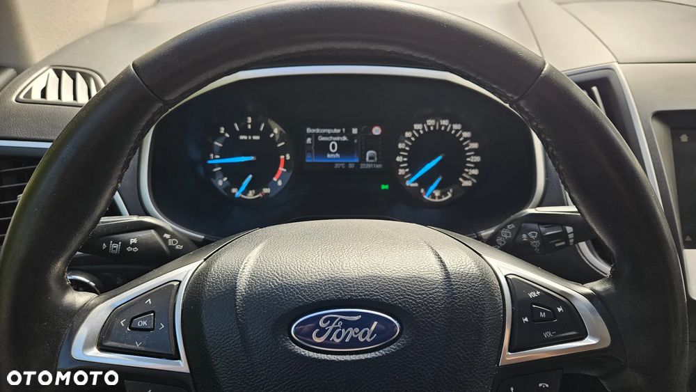Ford Edge 2.0 TDCi 4x4 Trend - 16