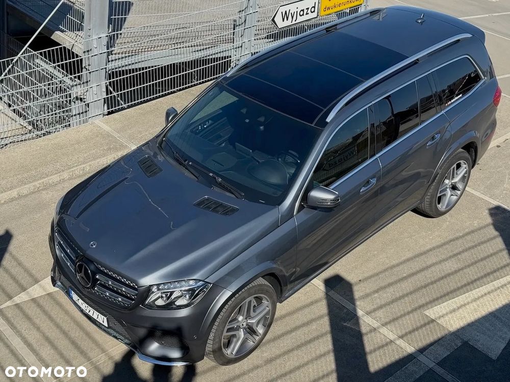 Mercedes-Benz GLS - 20