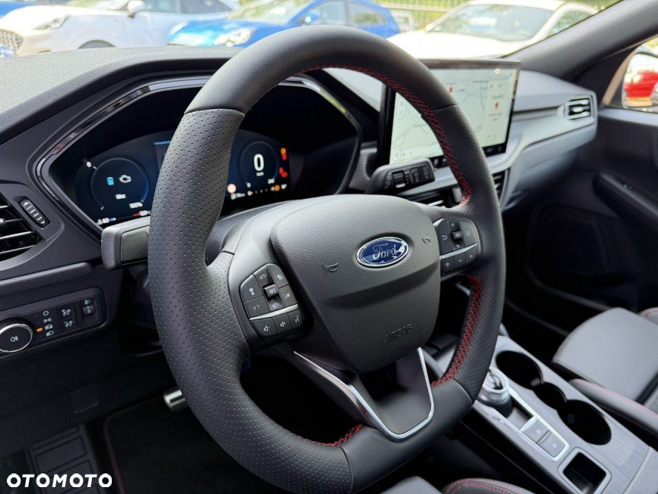 Ford Kuga - 9