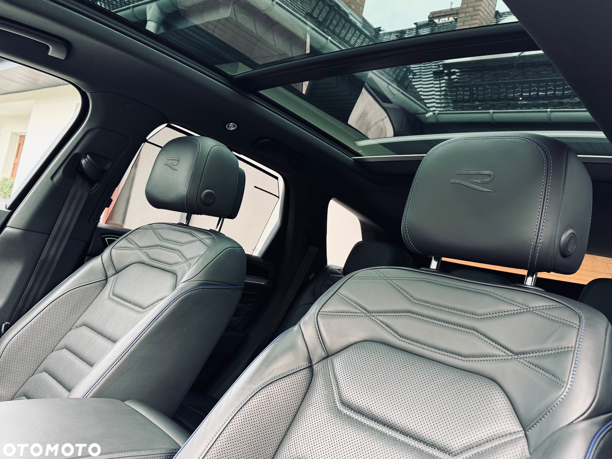 Volkswagen Touareg - 11