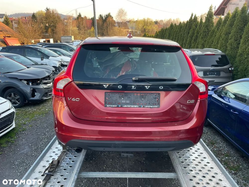 Volvo V60 D2 Momentum - 7