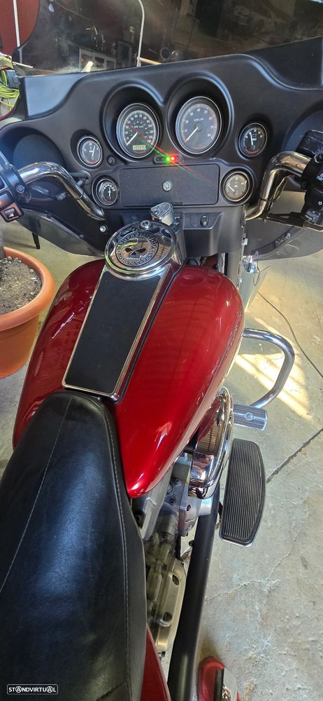 Harley-Davidson FLHTC - 9