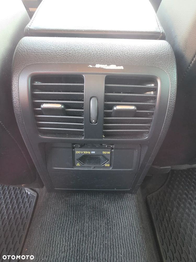 Volkswagen Passat 2.0 TDI Highline DSG - 12