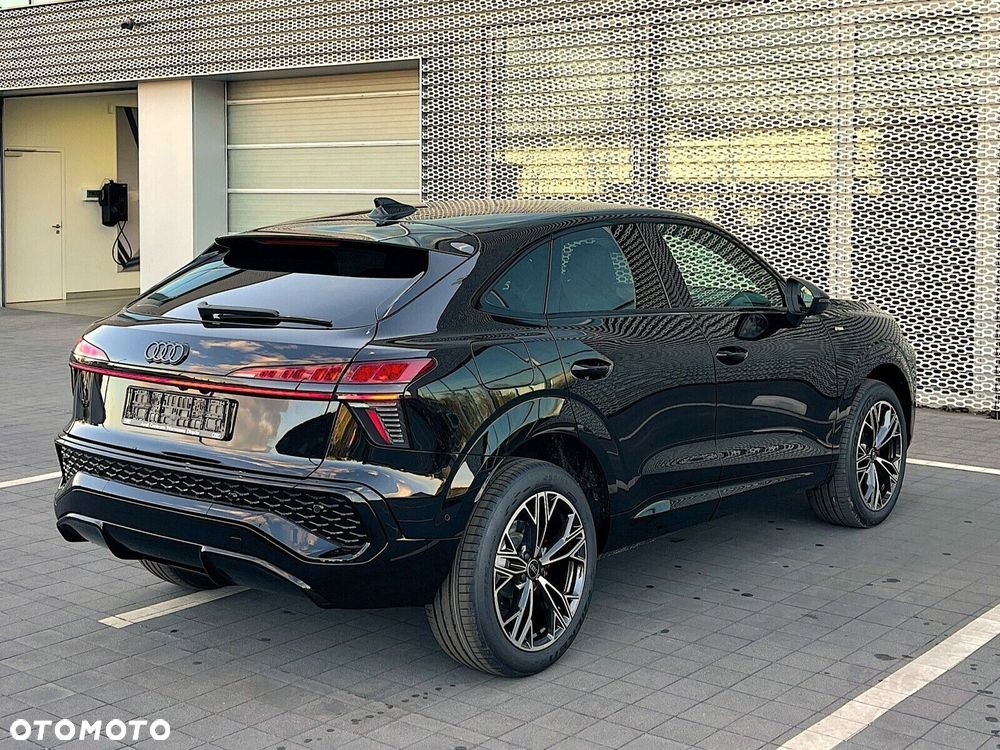 Audi Q3 Sportback - 34