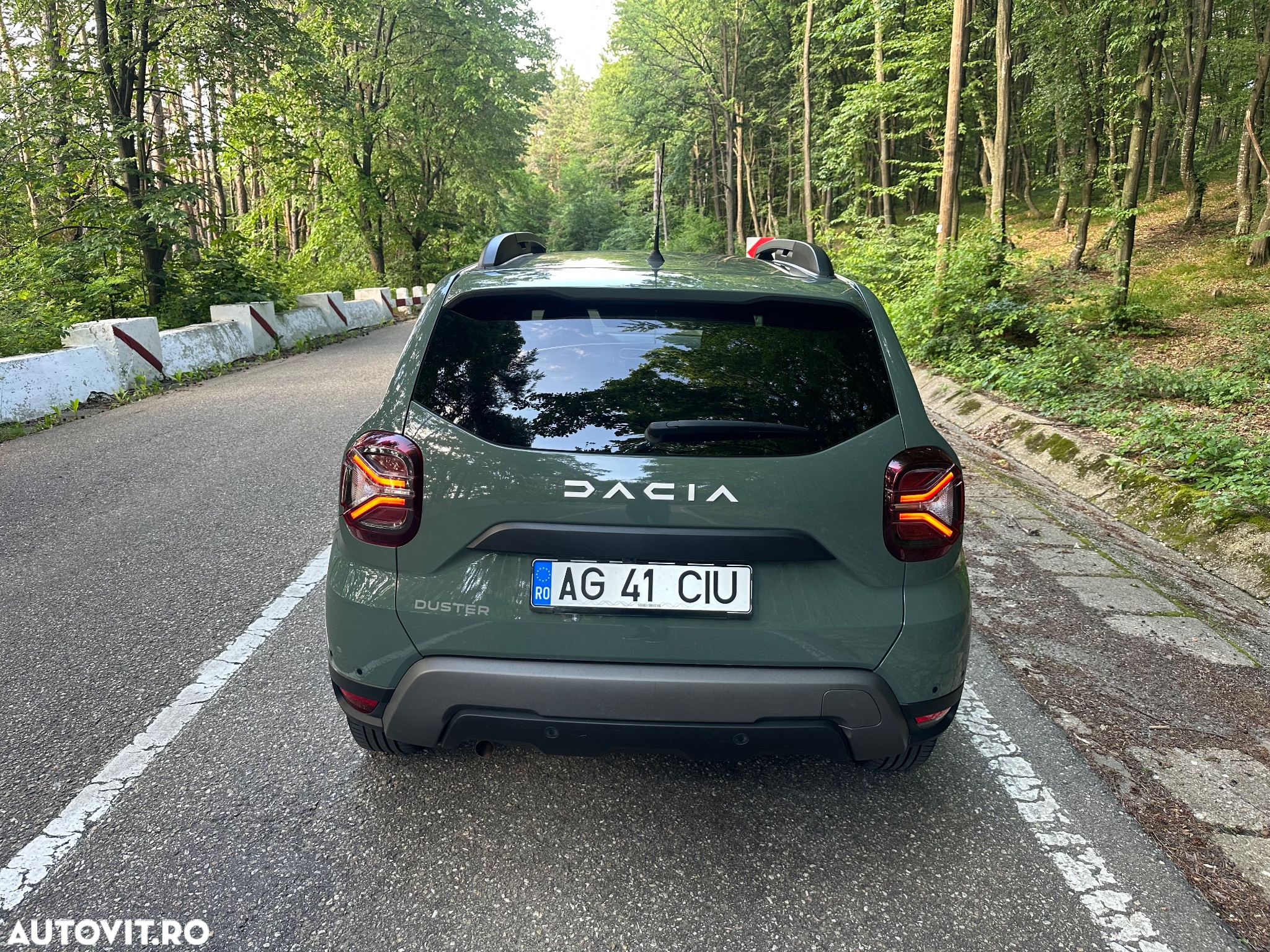 Dacia Duster TCe 130 2WD GPF Celebration - 5