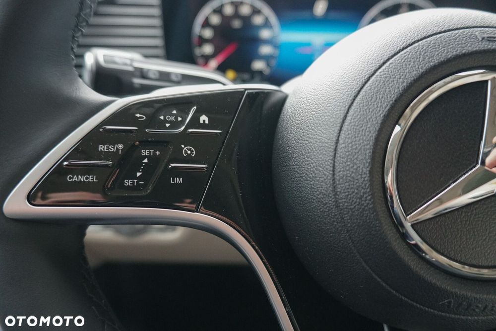 Mercedes-Benz GLE - 10