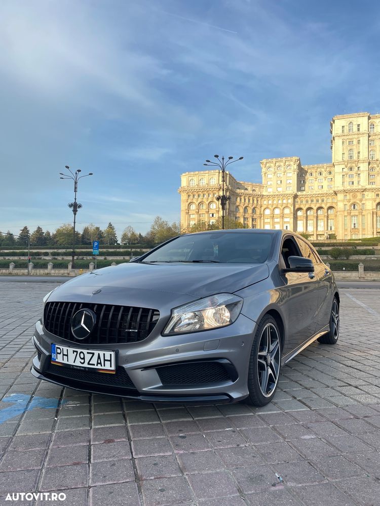 Mercedes-Benz A 180 AMG Line - 4