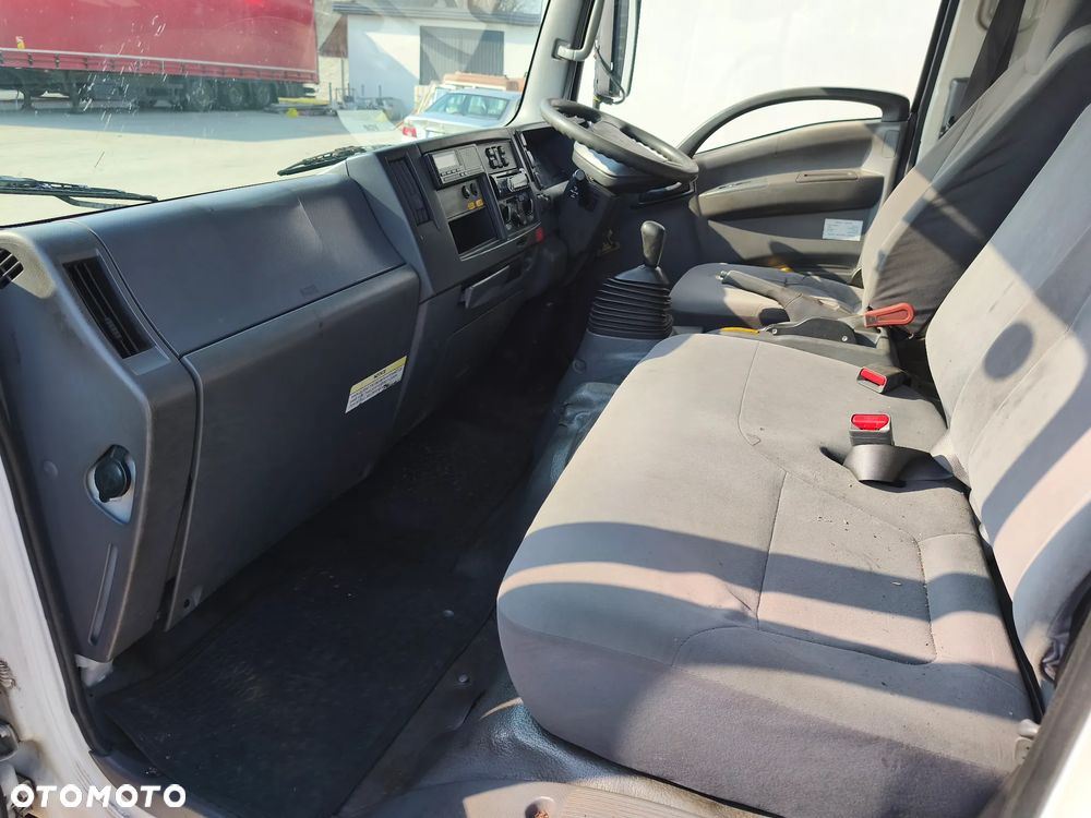 Isuzu FORWARD N75.190 - 10