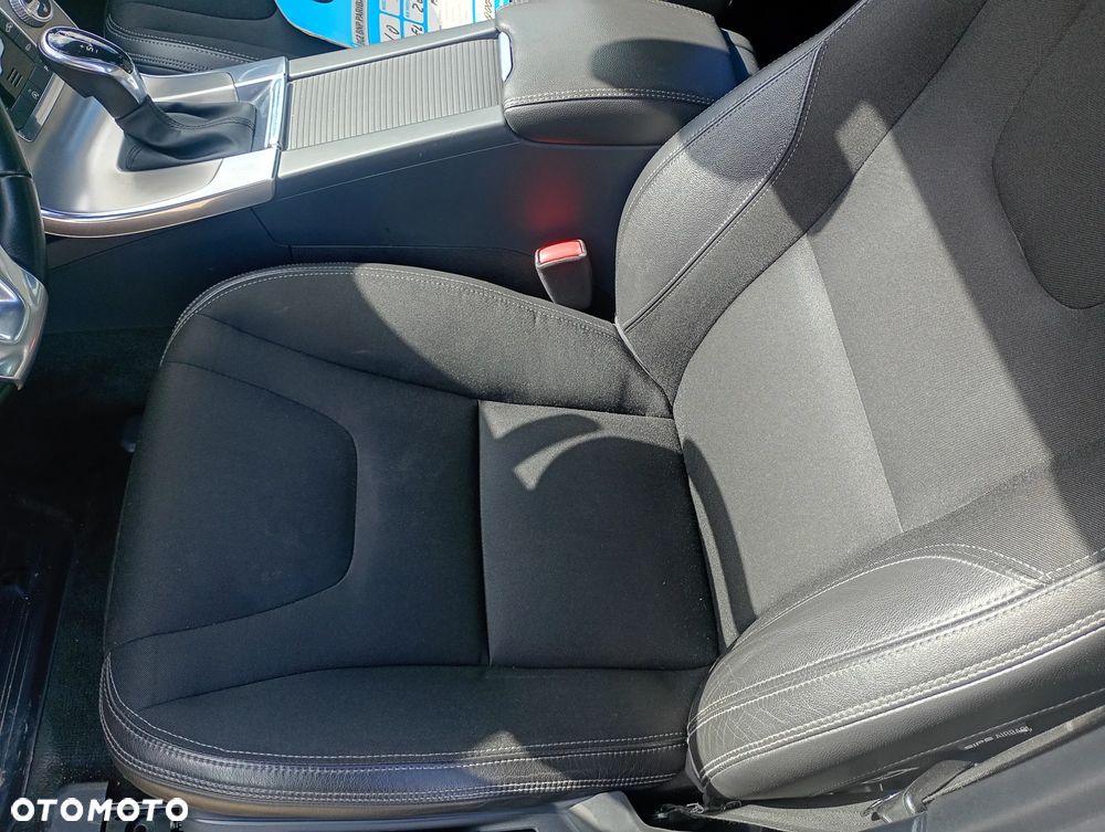 Volvo S60 D3 Geartronic Momentum - 24