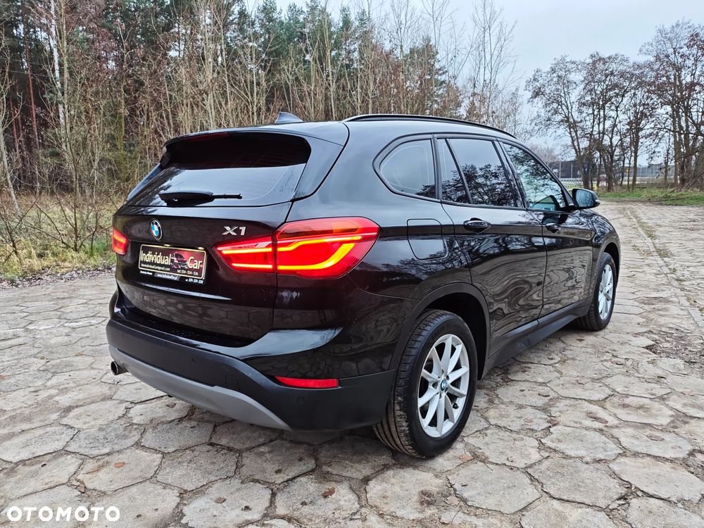 BMW X1 xDrive18d Advantage sport - 15