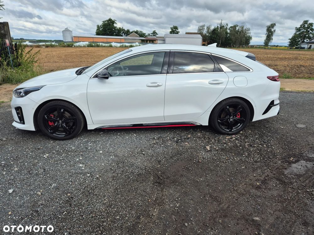 Kia ProCeed 1.6 T-GDI DCT7 OPF GT - 6