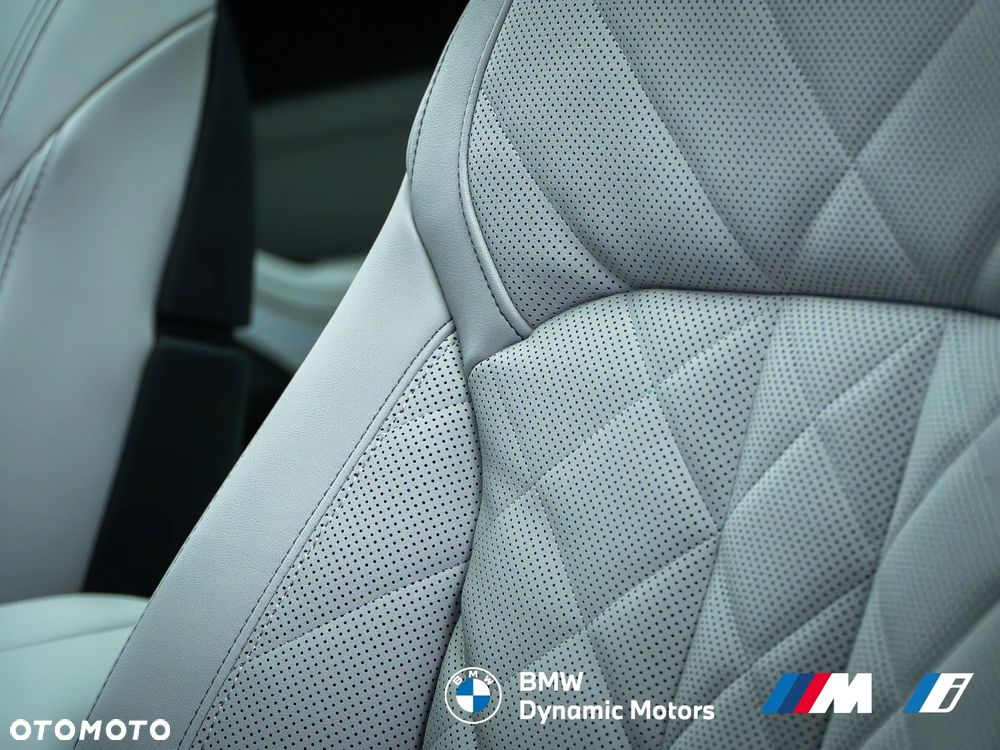 BMW X5 xDrive40d - 26