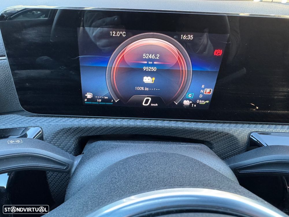 Mercedes-Benz A 250 e Style Plus - 19