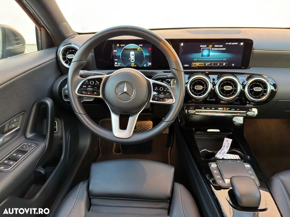 Mercedes-Benz A 180 d Sedan 8G-DCT Style - 13