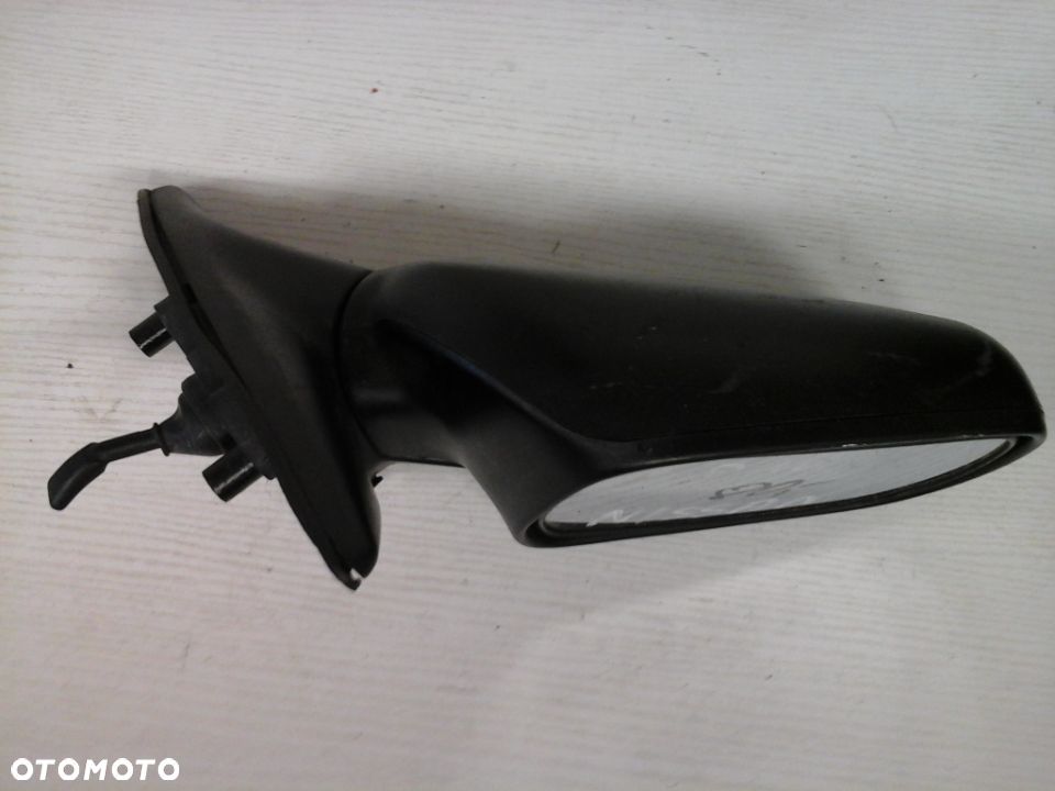 LUSTERKO MANUALNE LEWE LUB PRAWE NISSAN PRIMERA P10 - 2