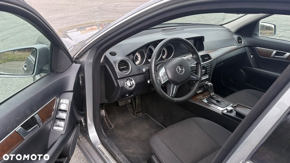 Mercedes-Benz Klasa C - 7