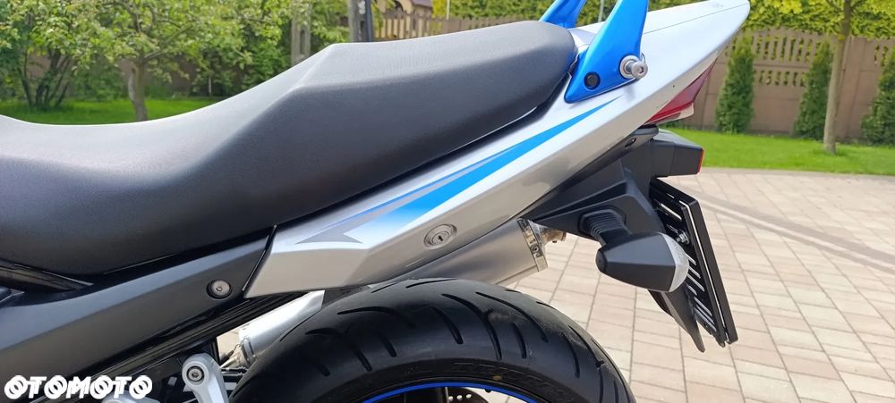 Suzuki GSX - 34