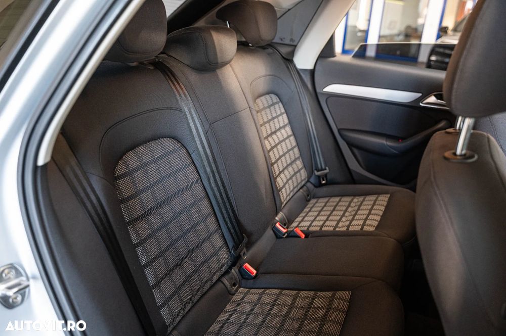 Audi Q3 2.0 TDI Quattro S tronic sport - 7