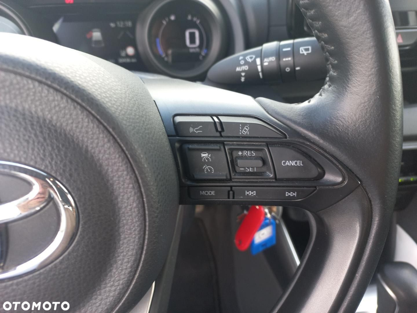 Toyota Yaris Hybrid 1.5 Comfort - 14