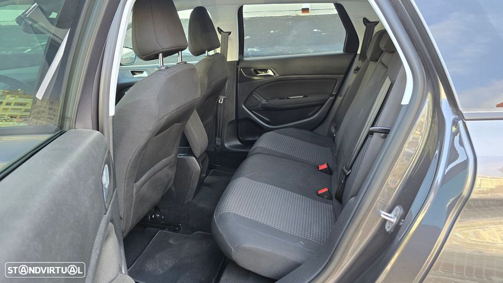 Peugeot 308 SW 1.5 BlueHDi Style - 51