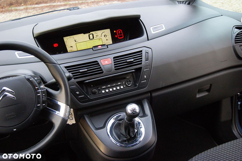 Citroën C4 Picasso - 28