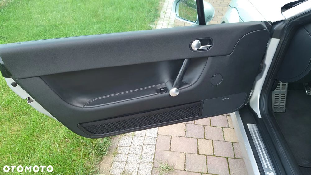 Audi TT Coupé 1.8 T quattro - 10