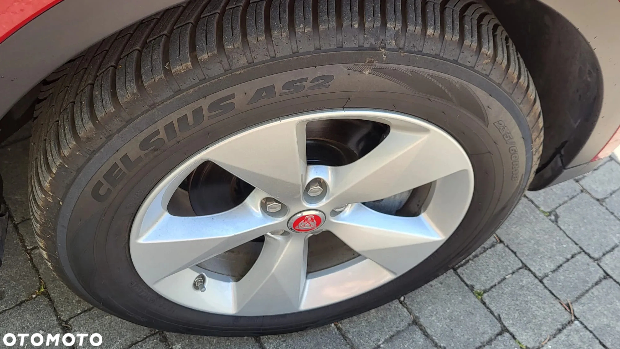 Jaguar E-Pace 2.0 i4D AWD - 13