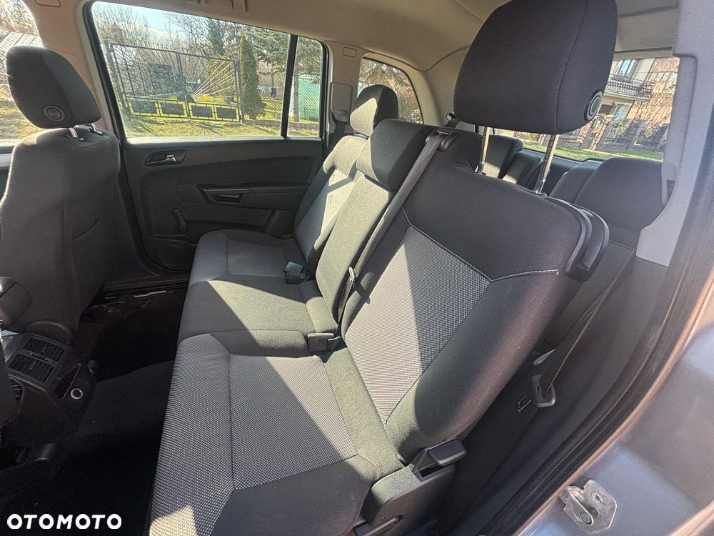 Opel Zafira 1.6 Active - 25