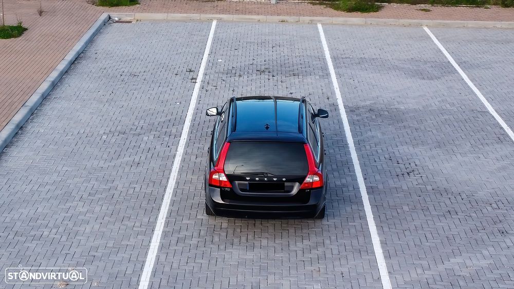 Volvo V70 2.4 D5 Nivel 3 Geartronic - 6
