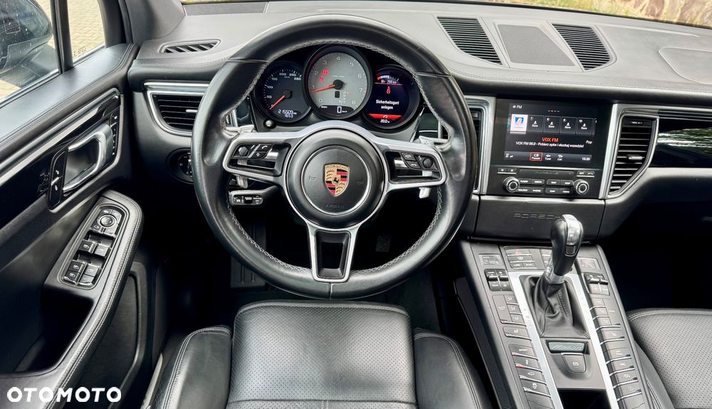 Porsche Macan S - 18