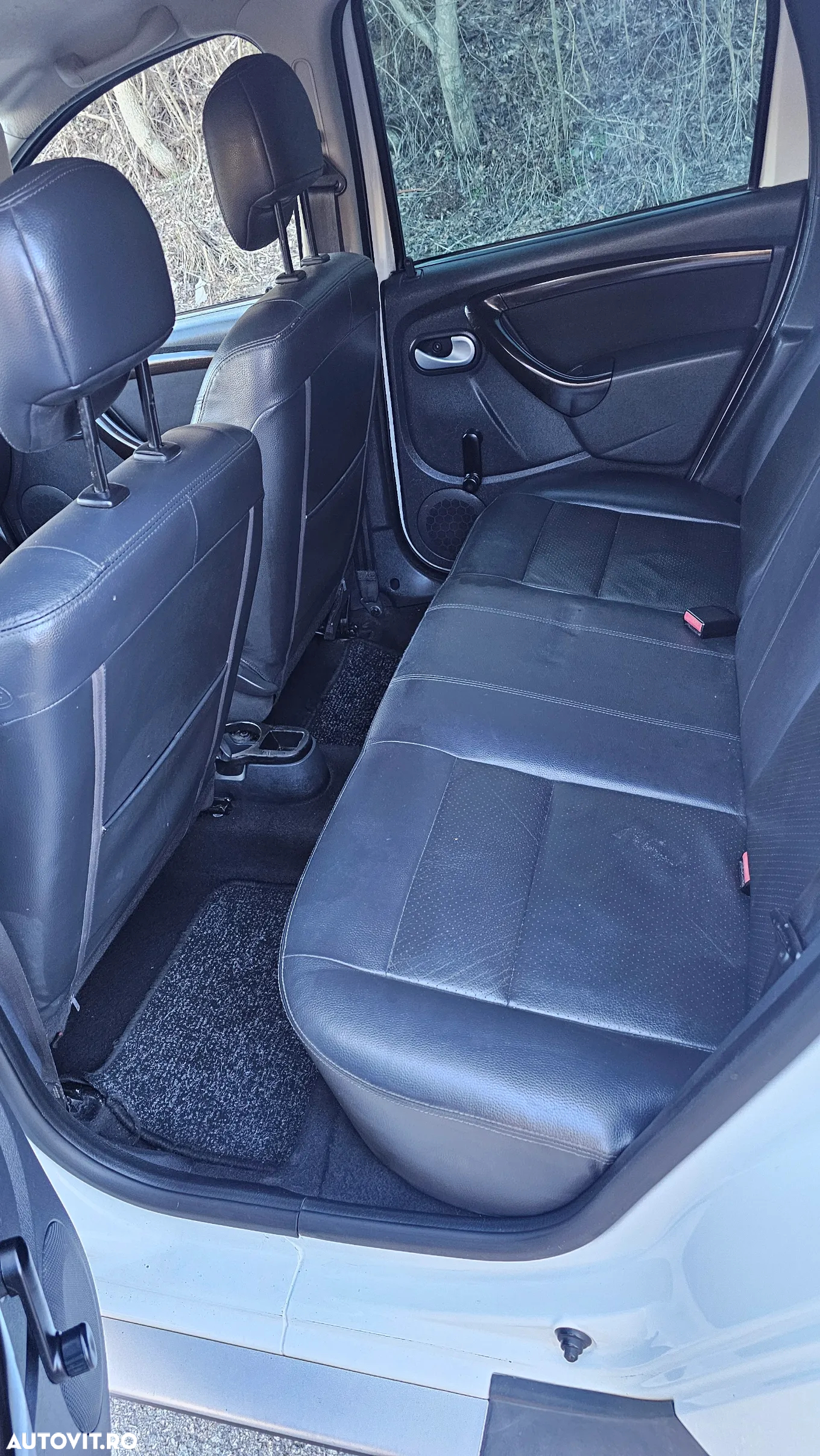 Dacia Duster 1.6 4x4 Prestige - 16
