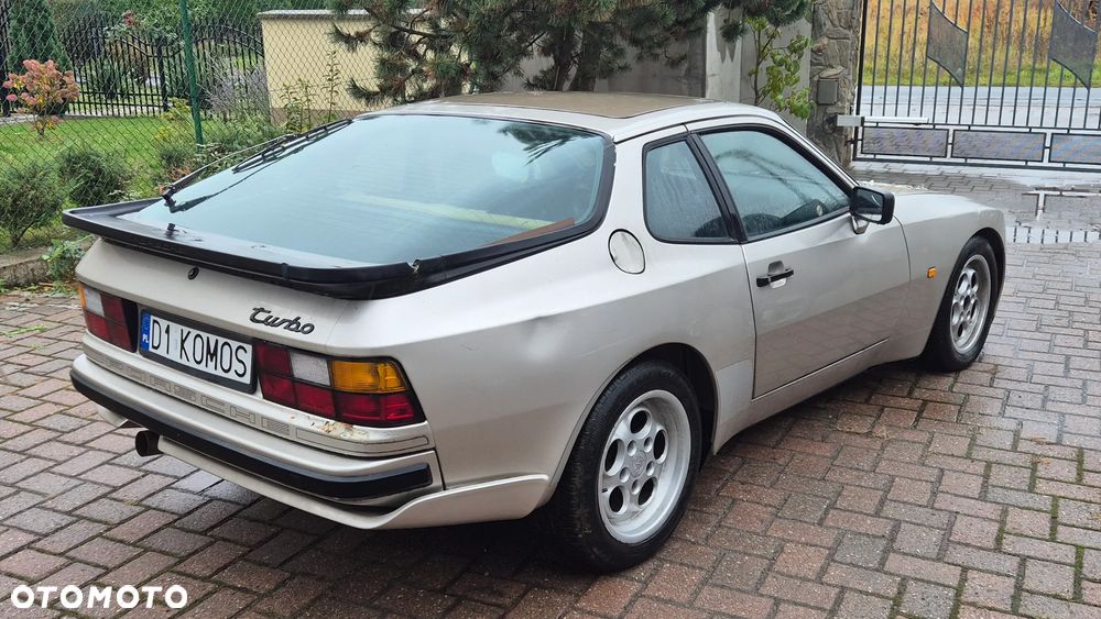 Porsche 944 - 3
