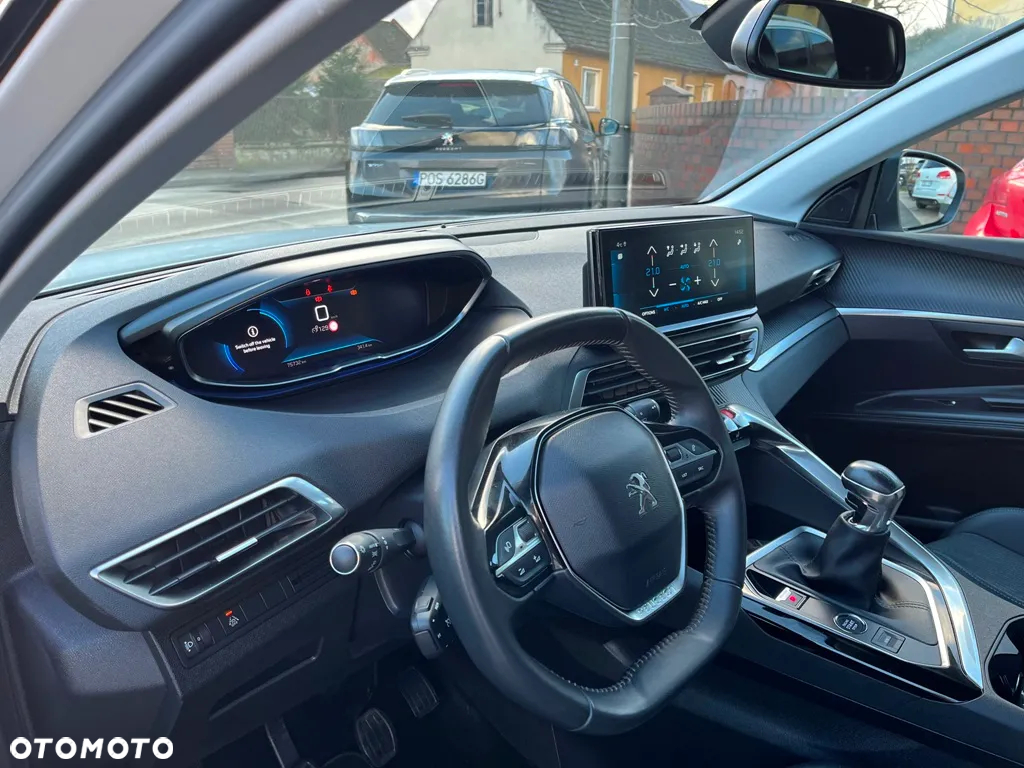 Peugeot 3008 1.5 BlueHDi Allure S&S - 15